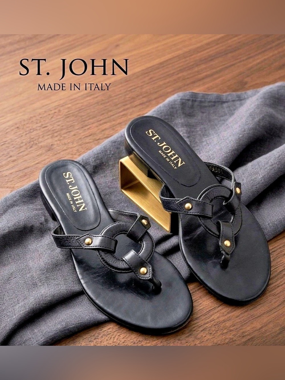 St. John Black Leather Sandals US 7 B